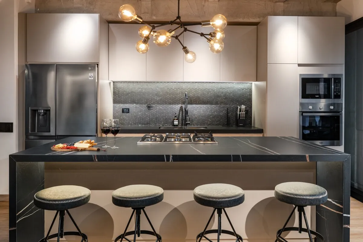 Cocina abierta, Laureles